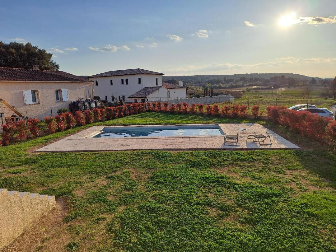 Villa Familiale Avec Piscine, Jardin A 10 Mn D'Uzes Flaux 외부 사진